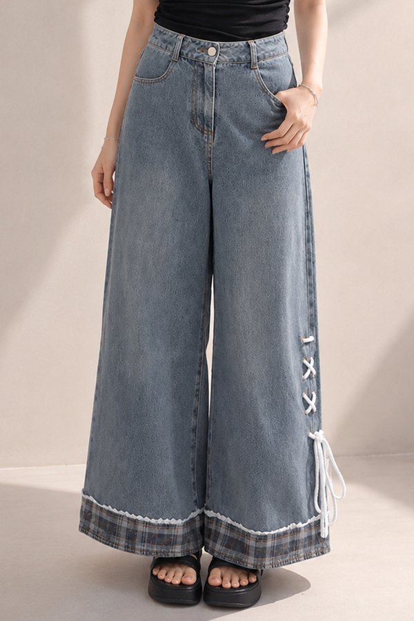 That Shoelace Plaid Jeans