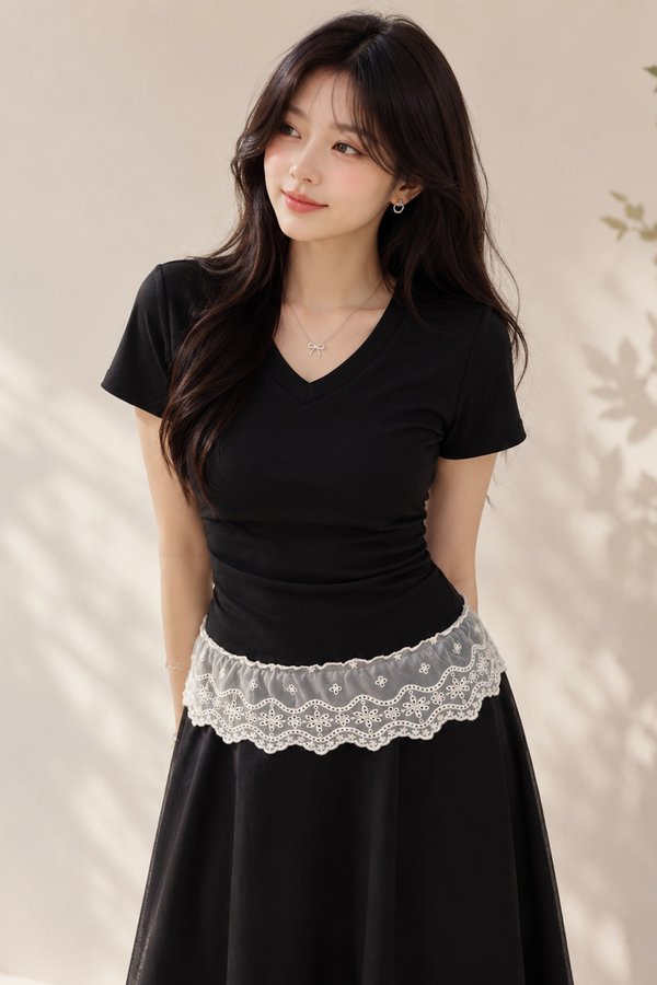 Neva Padded Top Black *PLUSH*