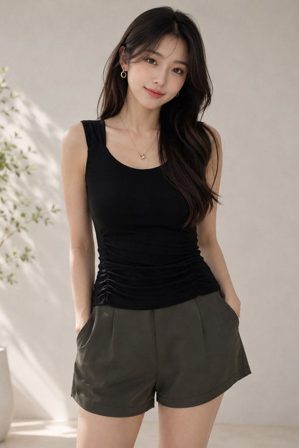Nelyn Padded Top Black *PLUSH LITE*