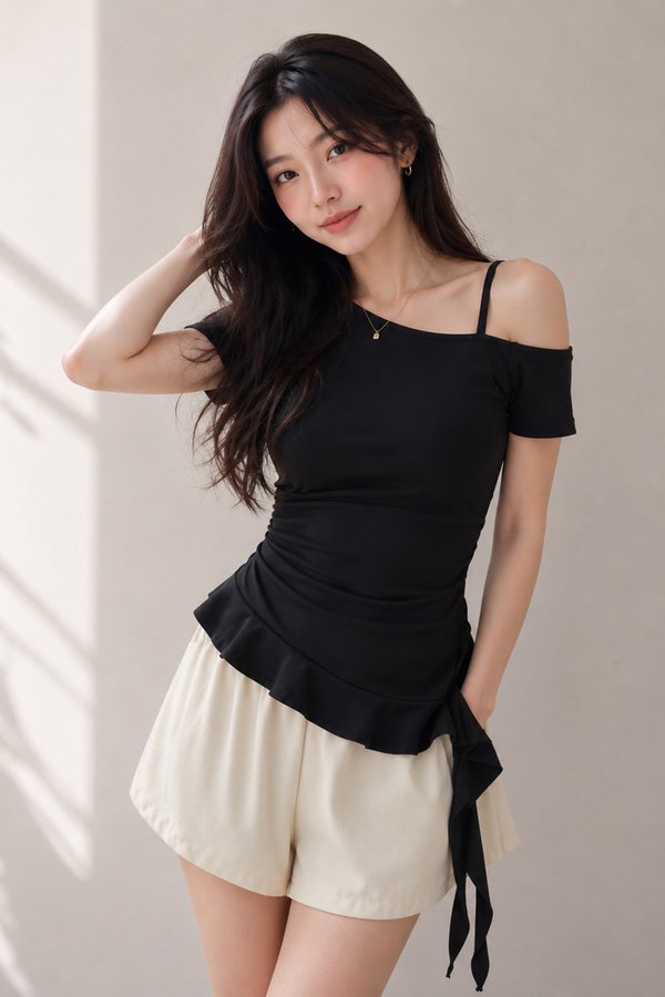 Roro Padded Top Black *PLUSH*