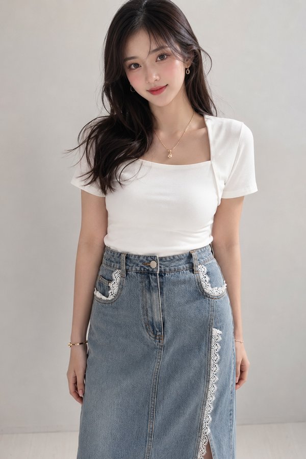 Sorra Padded Top White *PLUSH*