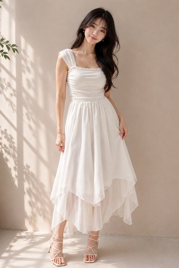 Herina Flowy Skirt White