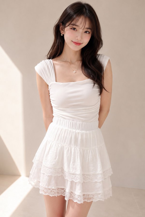 Indra Lace Trim Skorts White