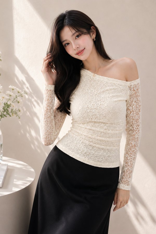 Romica Lace Padded Top Crème