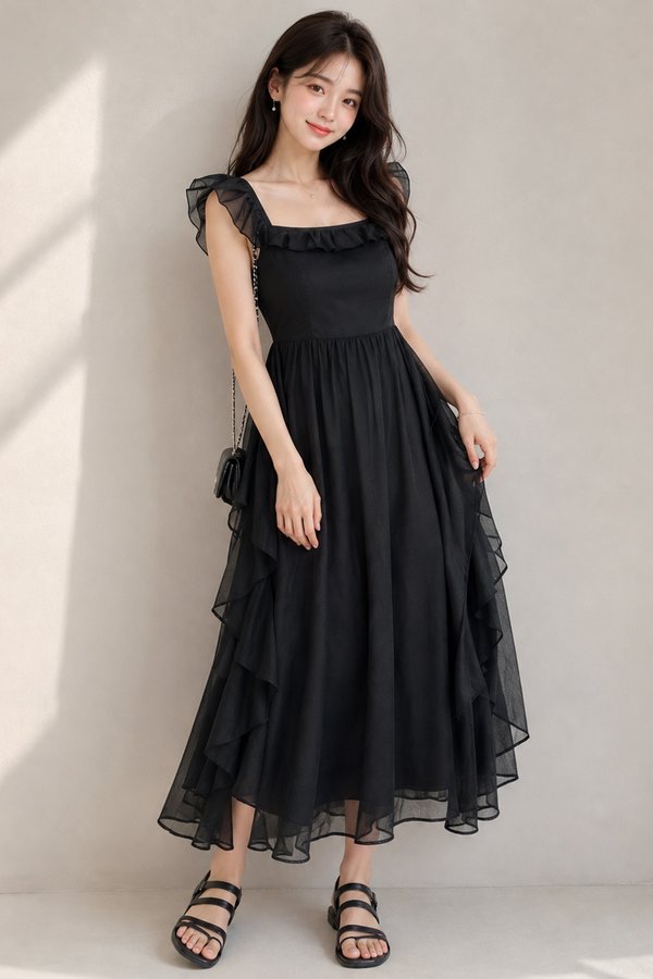 Kaori Flowy Dress Black