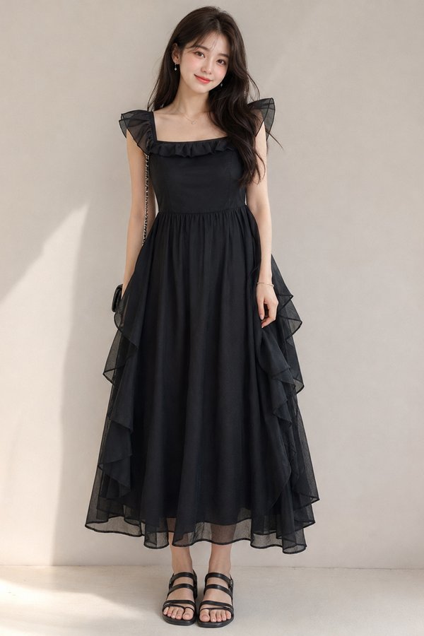 Kaori Flowy Dress Black