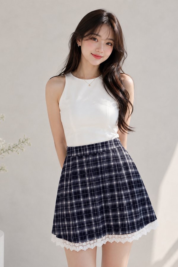 Lysandra Skorts Navy Plaids