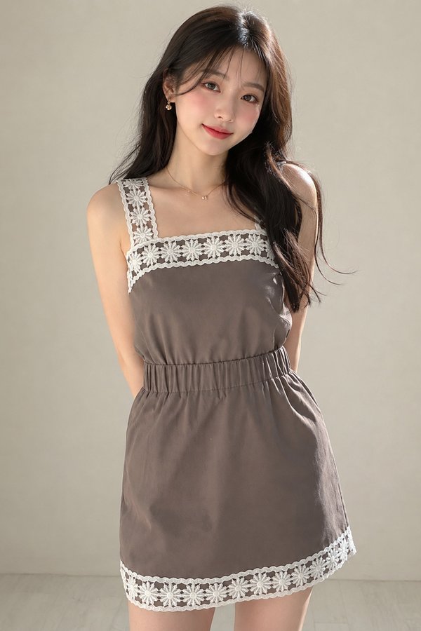 Maddie Crochet Linen Skorts Taupe