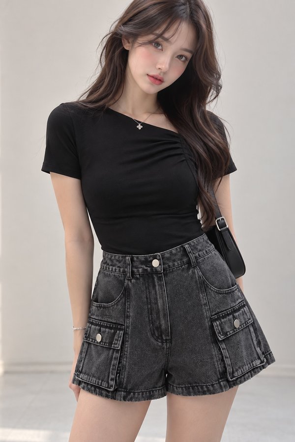 Thora Denim Shorts Black Acid