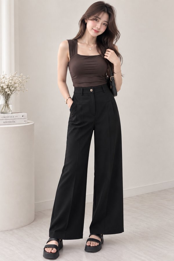 Aella Culottes Black