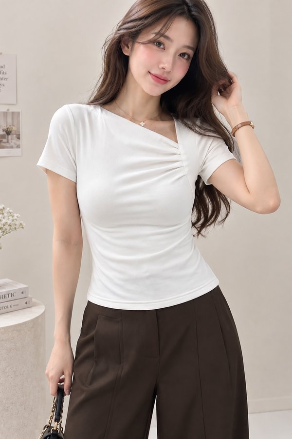 Ivy Padded Top White *PLUSH*