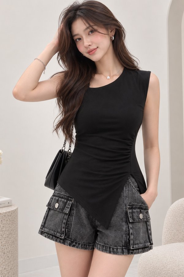 Polly Padded Top Black *PLUSH*