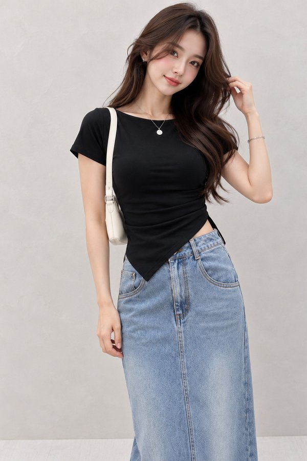 Sandra Padded Top Black *PLUSH*