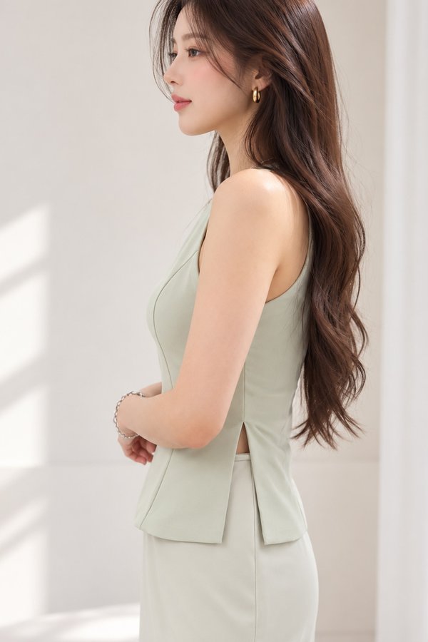Celly Padded Top Ash Sage