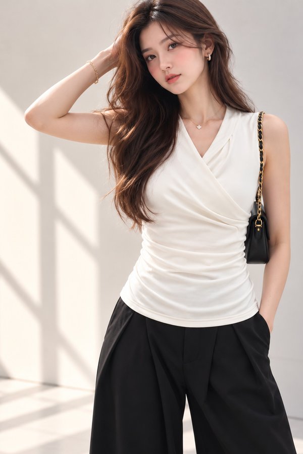 Flora Non-Padded Top White *PLUSH*